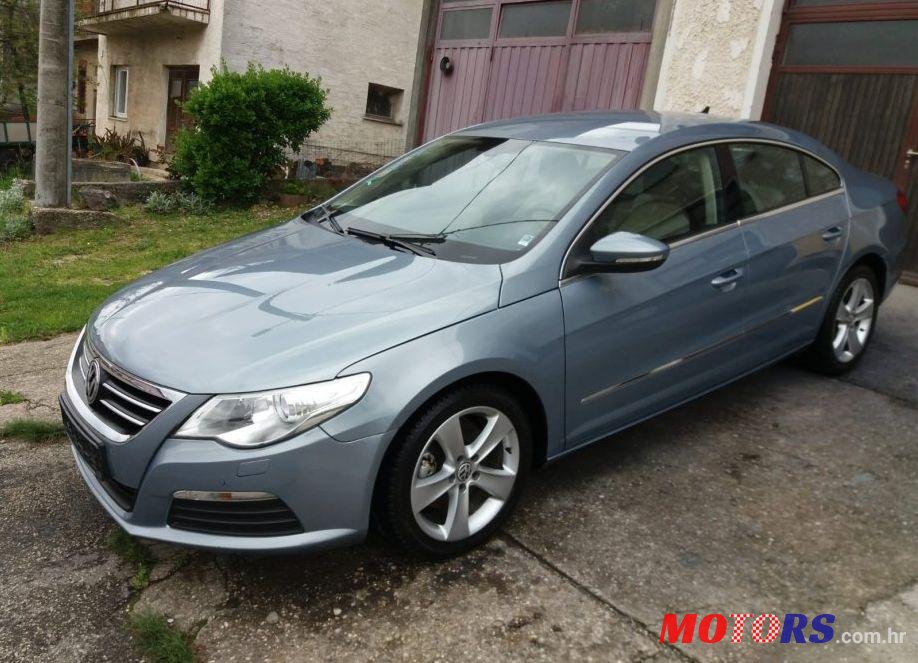 2008' Volkswagen Passat CC 2,0 Tdi photo #1