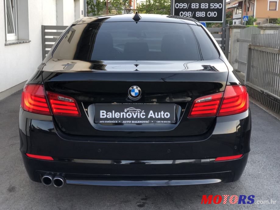 2011' BMW Serija 5 520 D photo #5