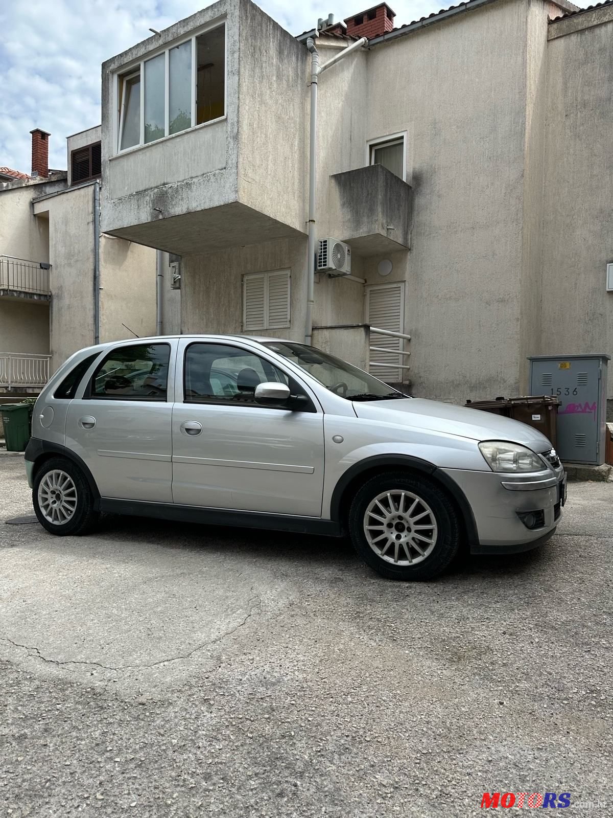 2006' Opel Corsa 1,2 16V photo #3