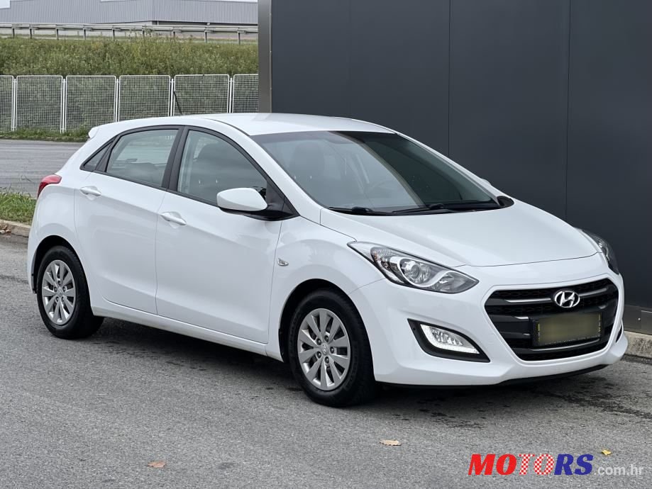 2015' Hyundai i30 1,6 Crdi photo #6