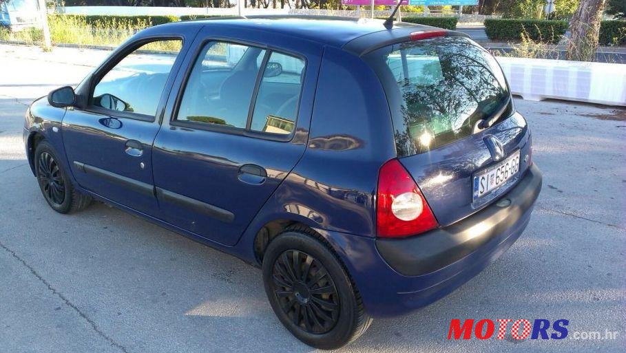 2003' Renault Clio 1,2 16V photo #2