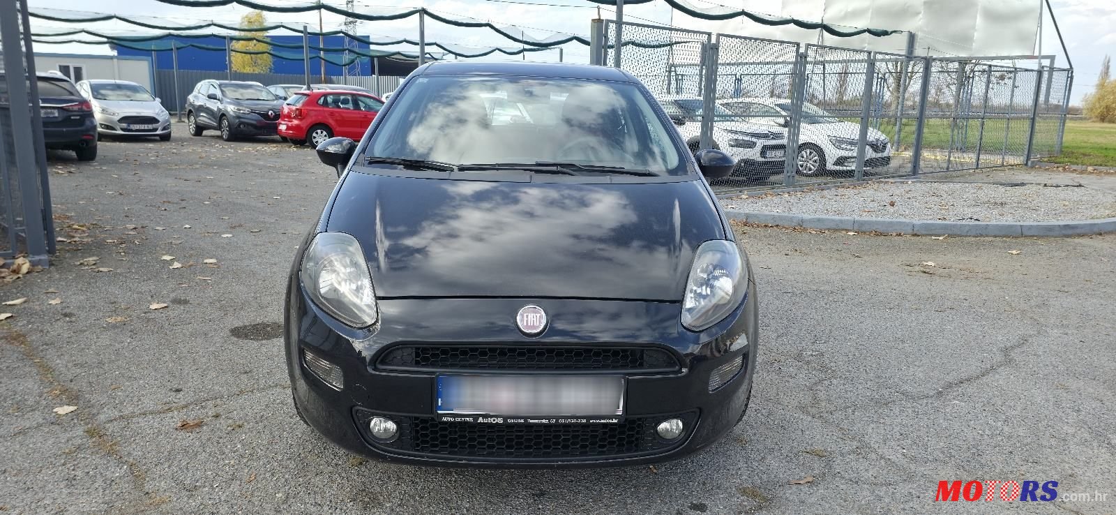 2012' Fiat Punto Evo photo #2