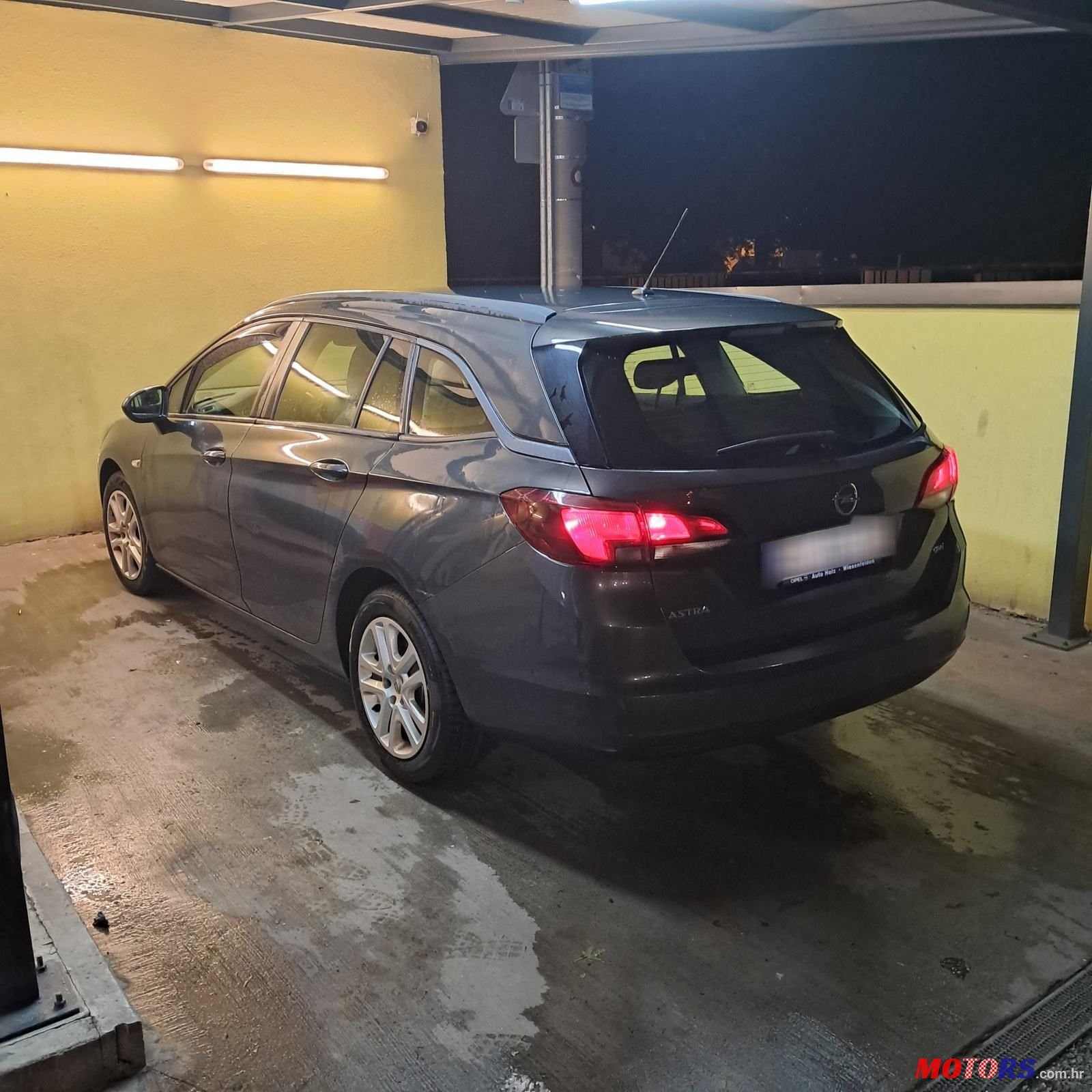 2016' Opel Astra 1.6 Cdti photo #3