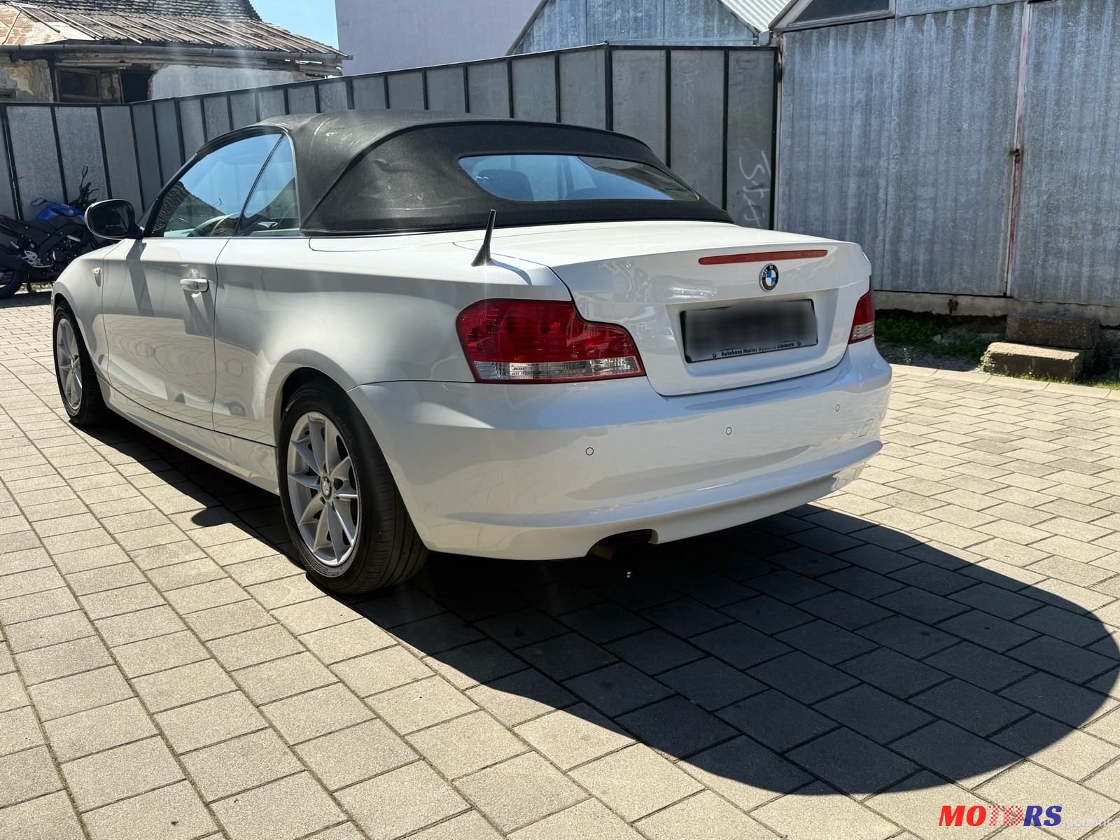 2010' BMW Serija 1 118I photo #6