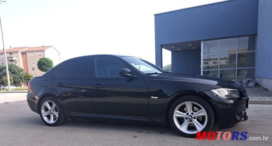 2009' BMW Serija 3 320D photo #3