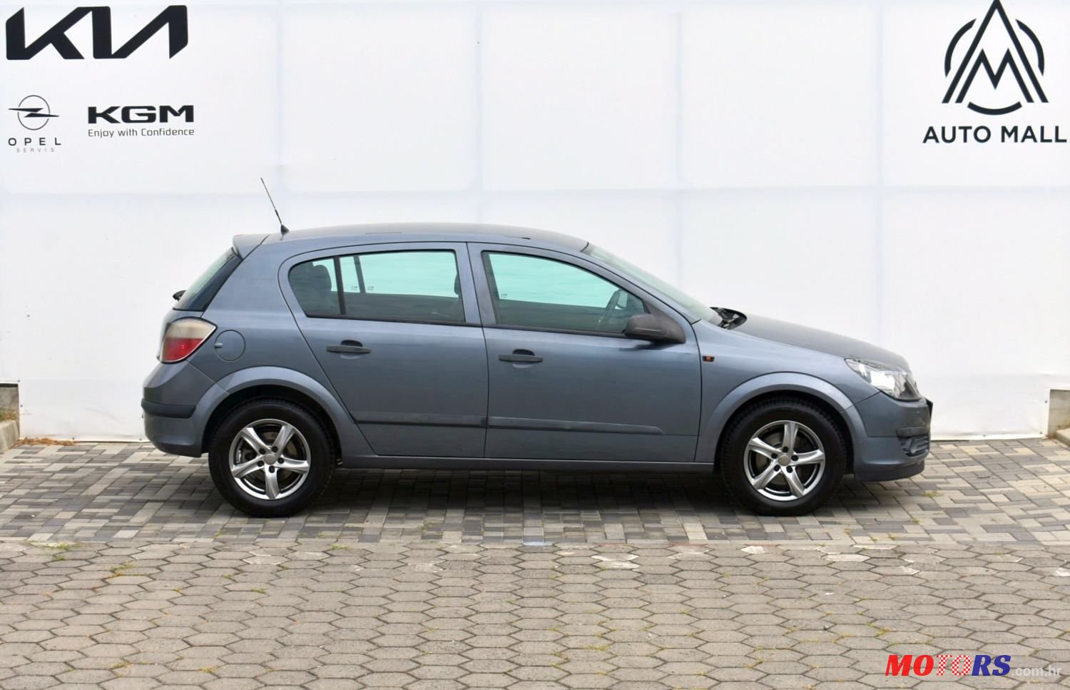 2005' Opel Astra 1,7 Cdti photo #3