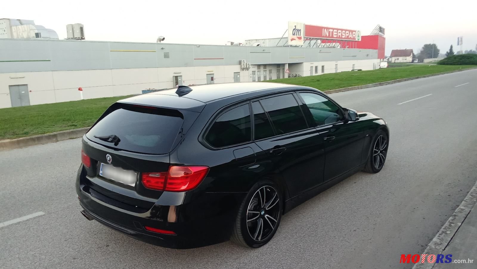 2012' BMW Serija 3 318D Touring photo #2