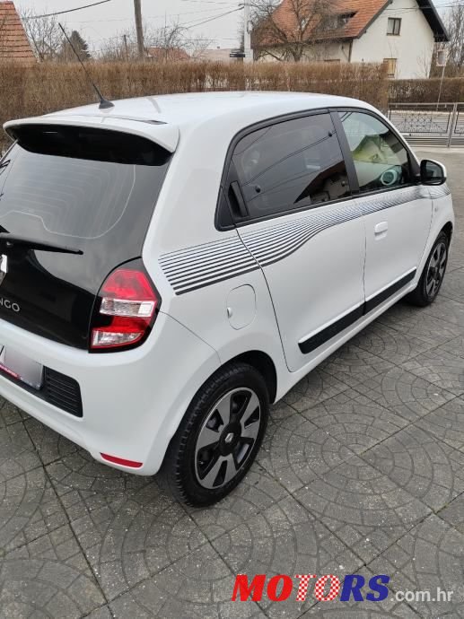 2015' Renault Twingo Sce photo #6