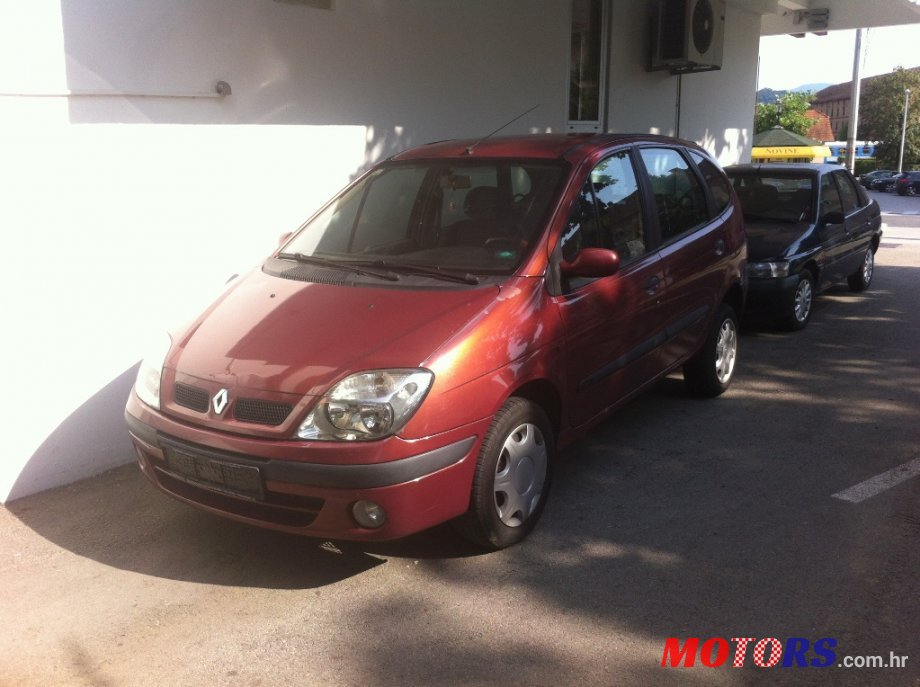 2000' Renault Scenic photo #1
