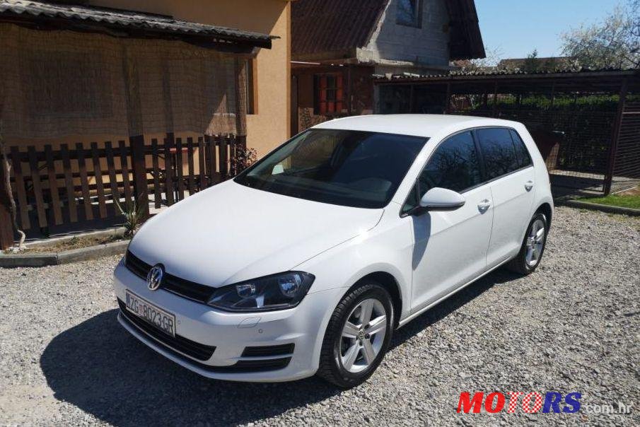 2015' Volkswagen Golf VII 1,6 Tdi Bmt photo #1