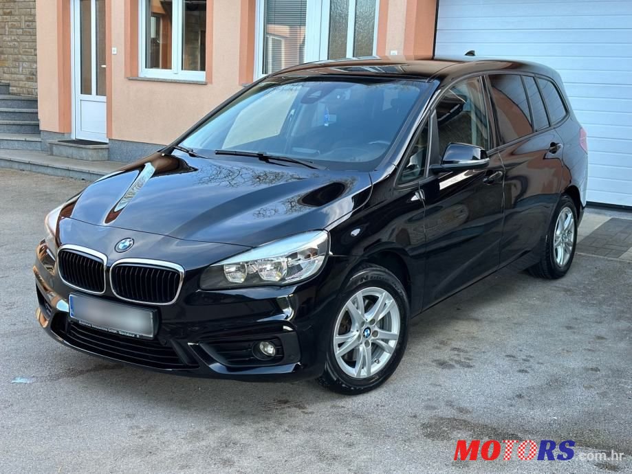 2016' BMW Serija 2 218D photo #3