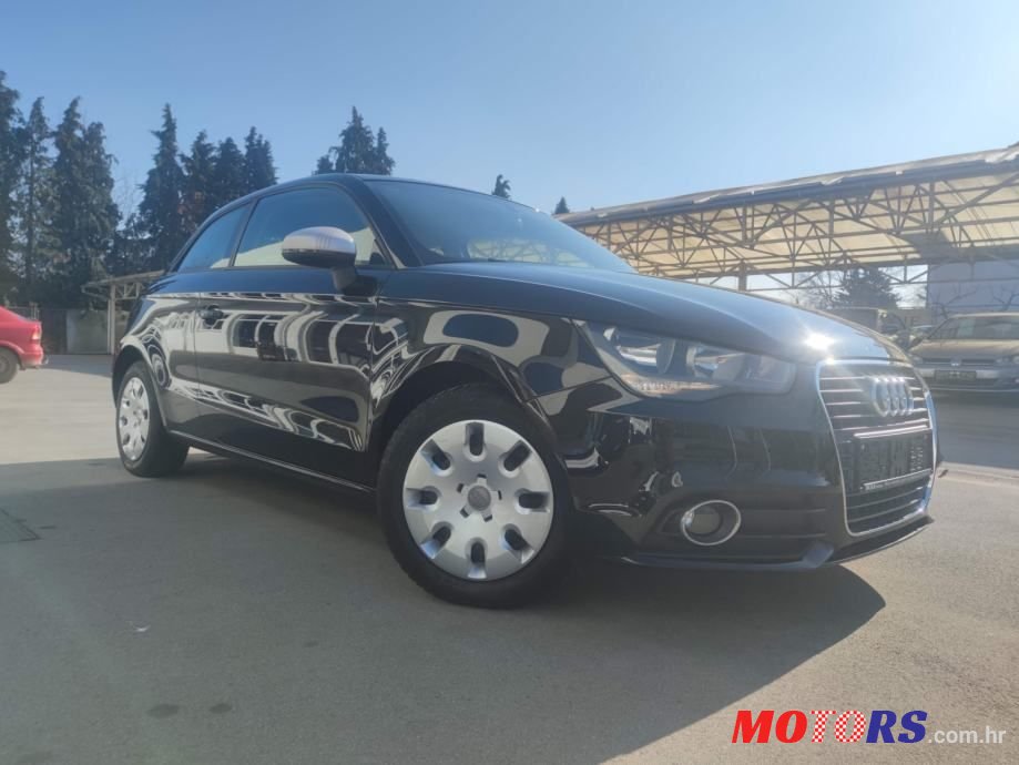 2011' Audi A1 photo #2