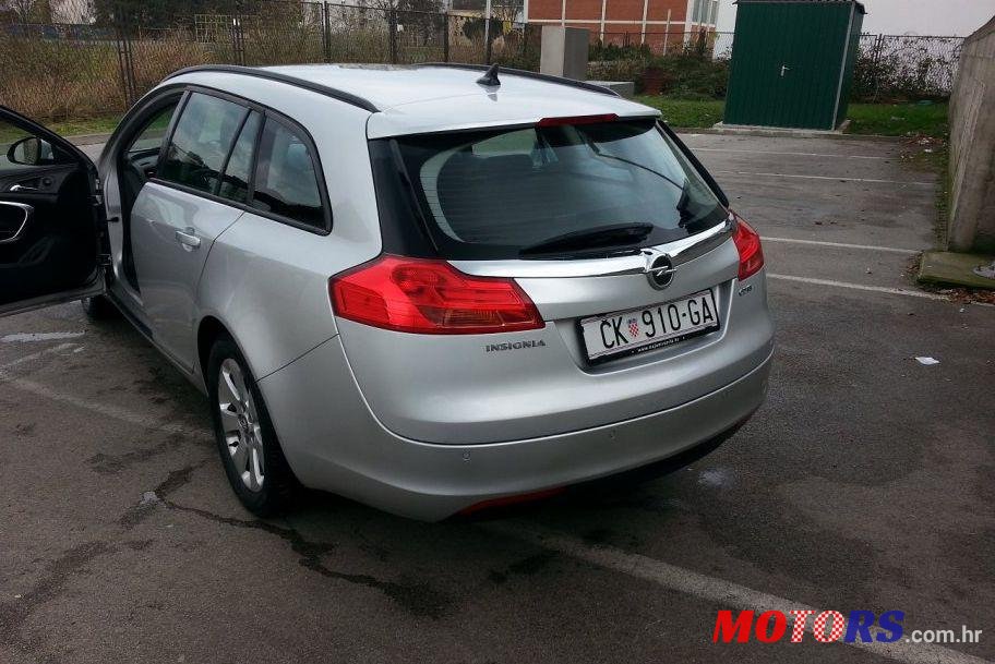 2009' Opel Insignia Karavan Sport photo #1