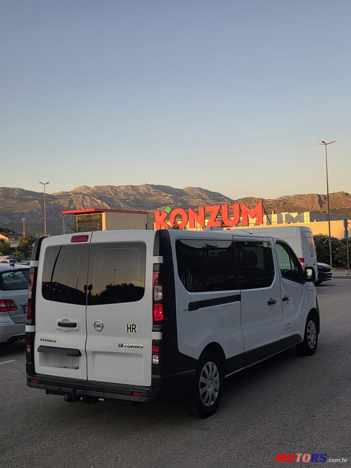 2016' Opel Vivaro L2H1 1,6 photo #4