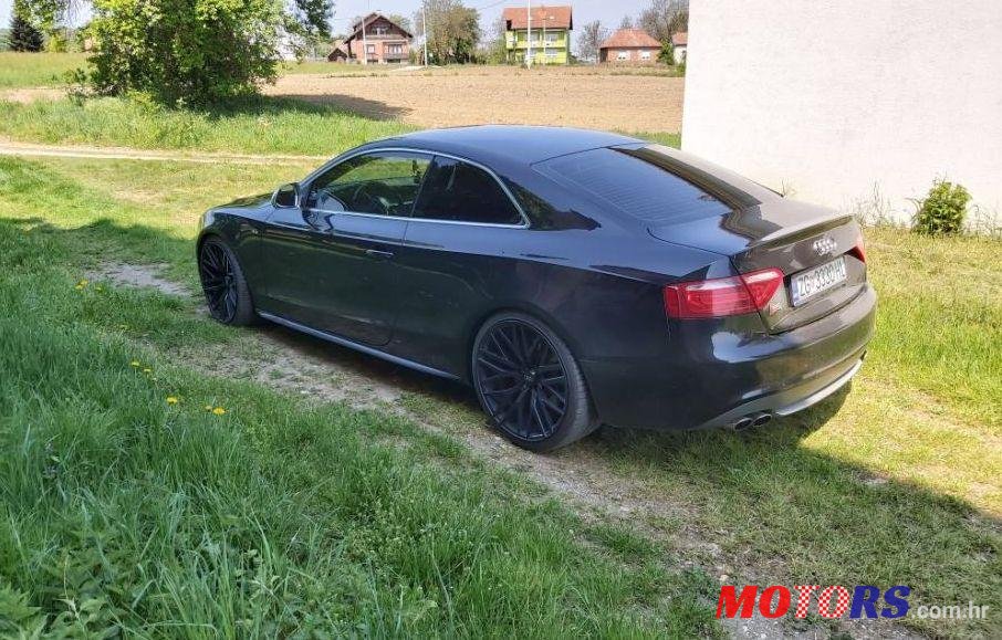 2007' Audi S5 4.2 photo #1