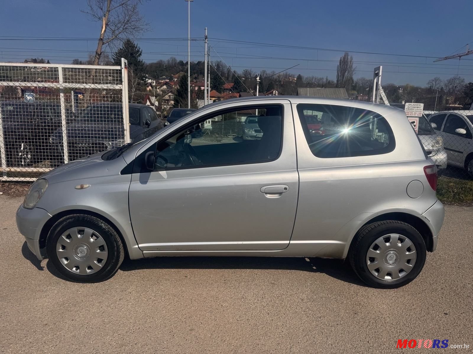 2003' Toyota Yaris 1,3 Vvt-I Cool photo #4