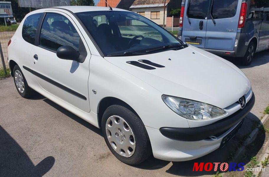 2008' Peugeot 206 photo #1