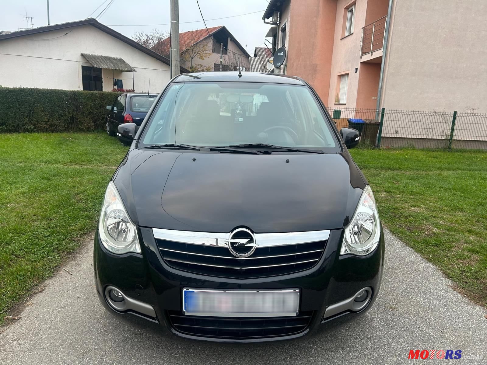 2009' Opel Agila 1,3 photo #2