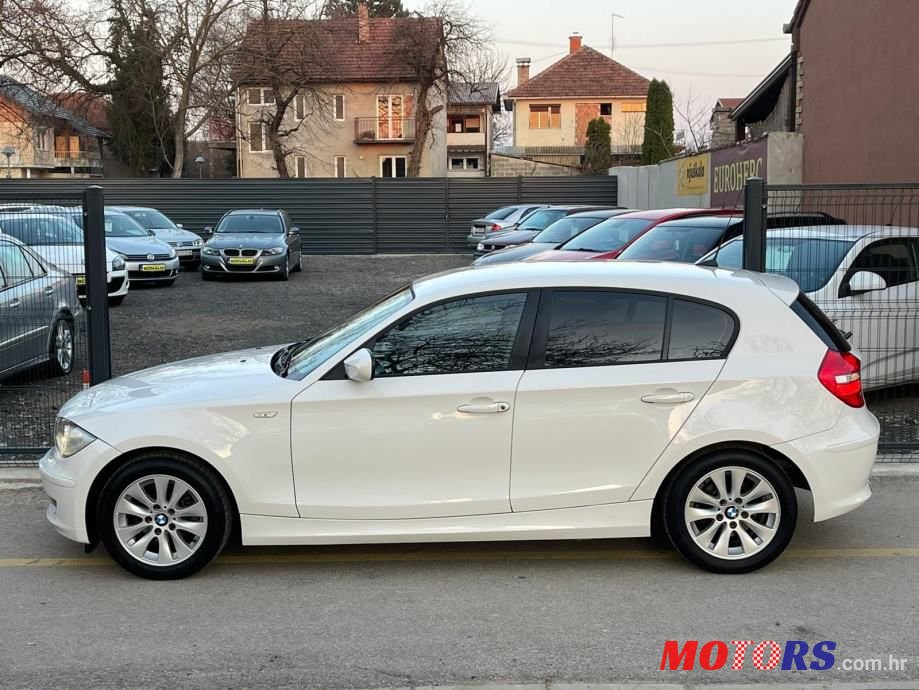 2011' BMW Serija 1 116D photo #5