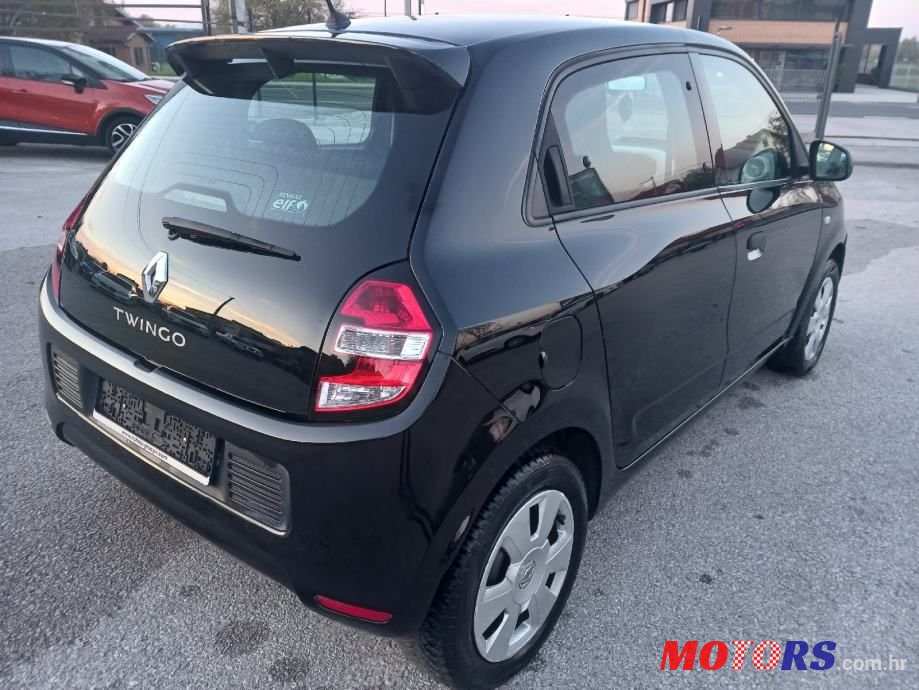 2015' Renault Twingo 1.0 I photo #5