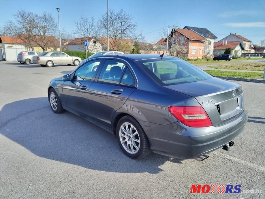 2013' Mercedes-Benz C-Klasa 200 Cdi photo #6
