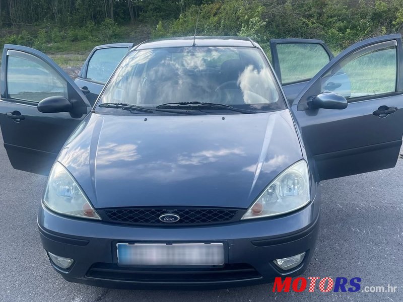2002' Ford Focus 1,8 photo #1