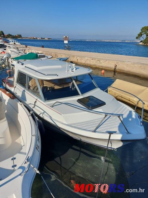 1984' Bayliner Explorer photo #1