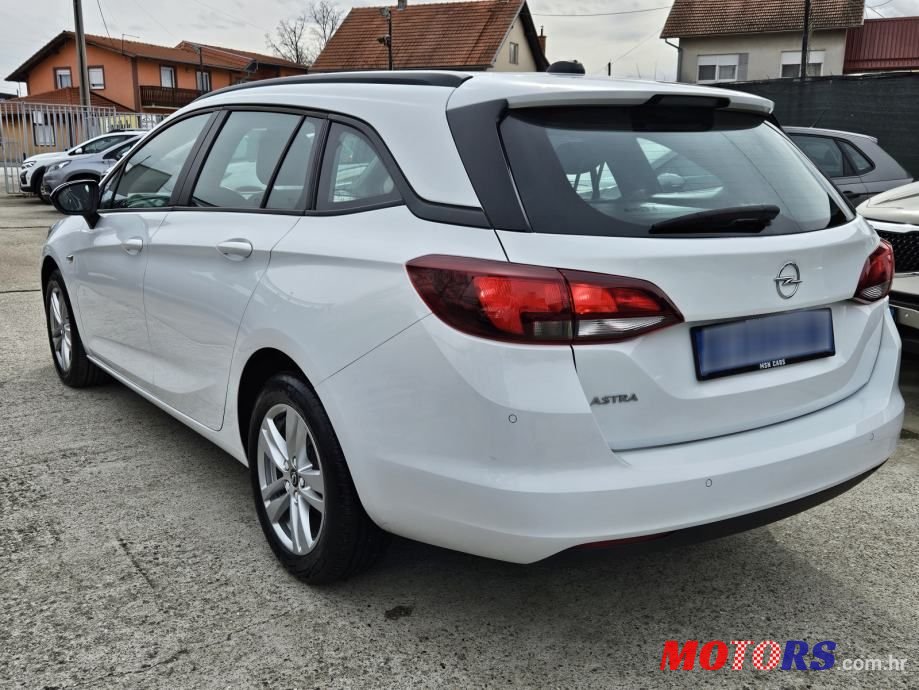 2021' Opel Astra Karavan photo #4