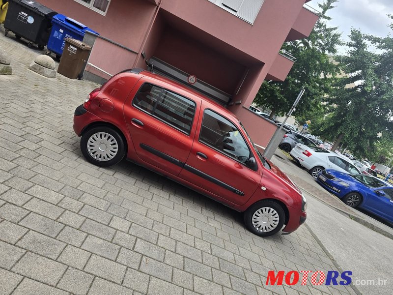 2003' Renault Clio 1,2 16V photo #6