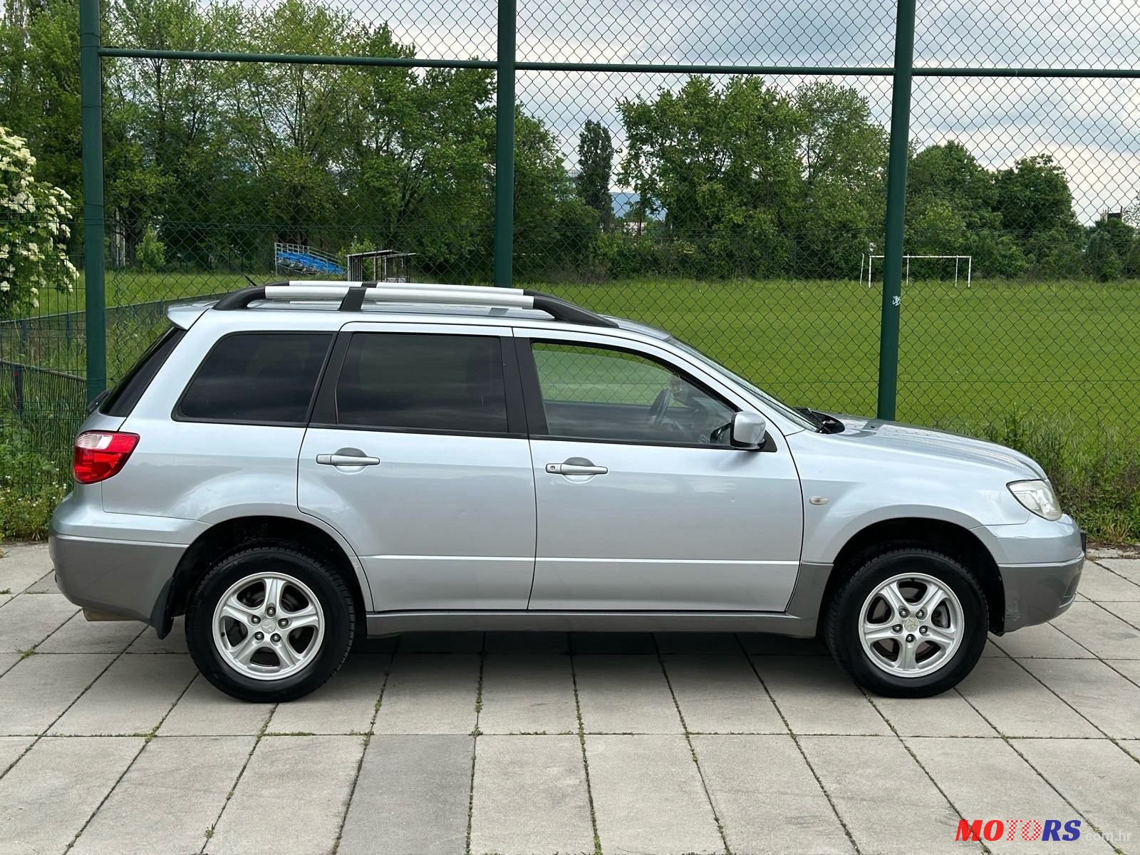 2007' Mitsubishi Outlander 2,0 photo #4