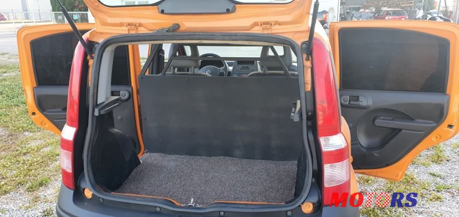 2006' Fiat Panda photo #3