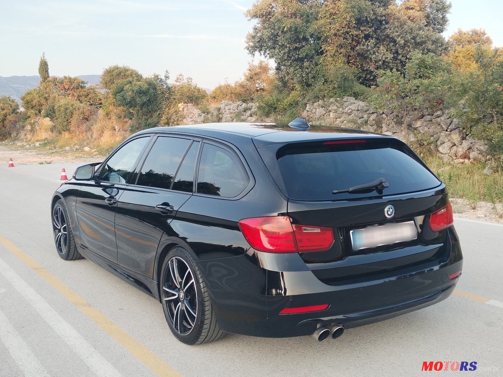 2012' BMW Serija 3 318D photo #2