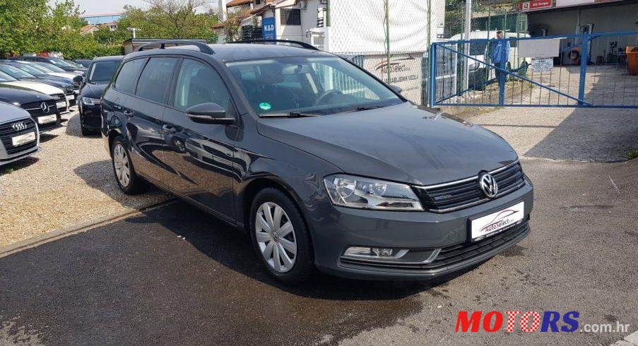 2013' Volkswagen Passat Variant 1,6 Tdi photo #1
