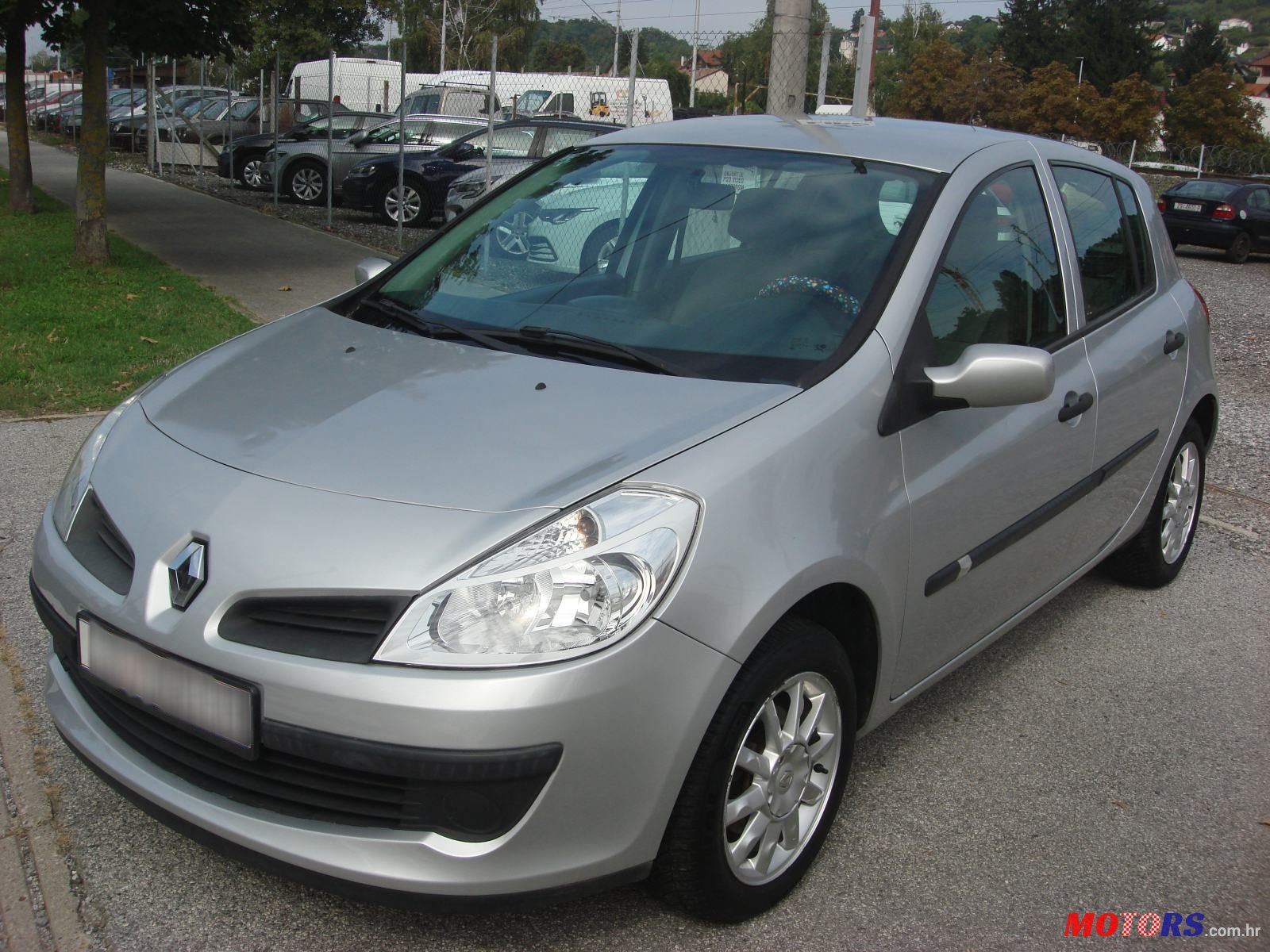 2007' Renault Clio 1,2 16V photo #3