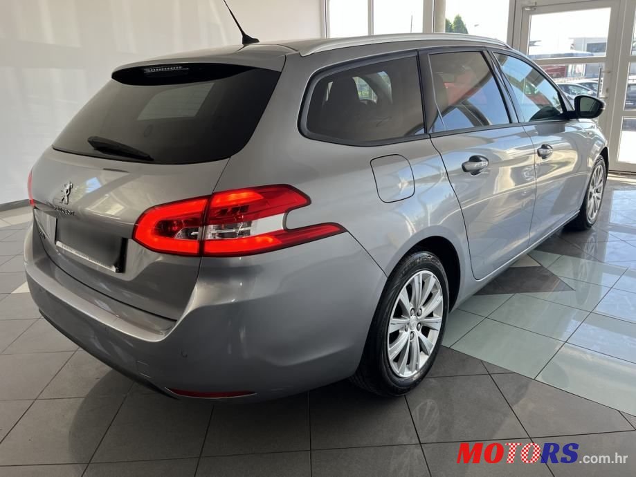 2018' Peugeot 308 Sw photo #4