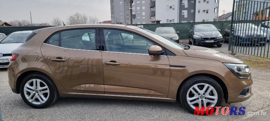 2017' Renault Megane Dci 110 photo #4