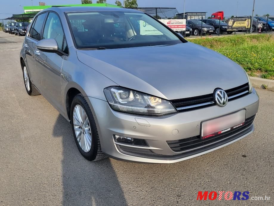 2014' Volkswagen Golf 7 1,6 Tdi Bmt photo #2