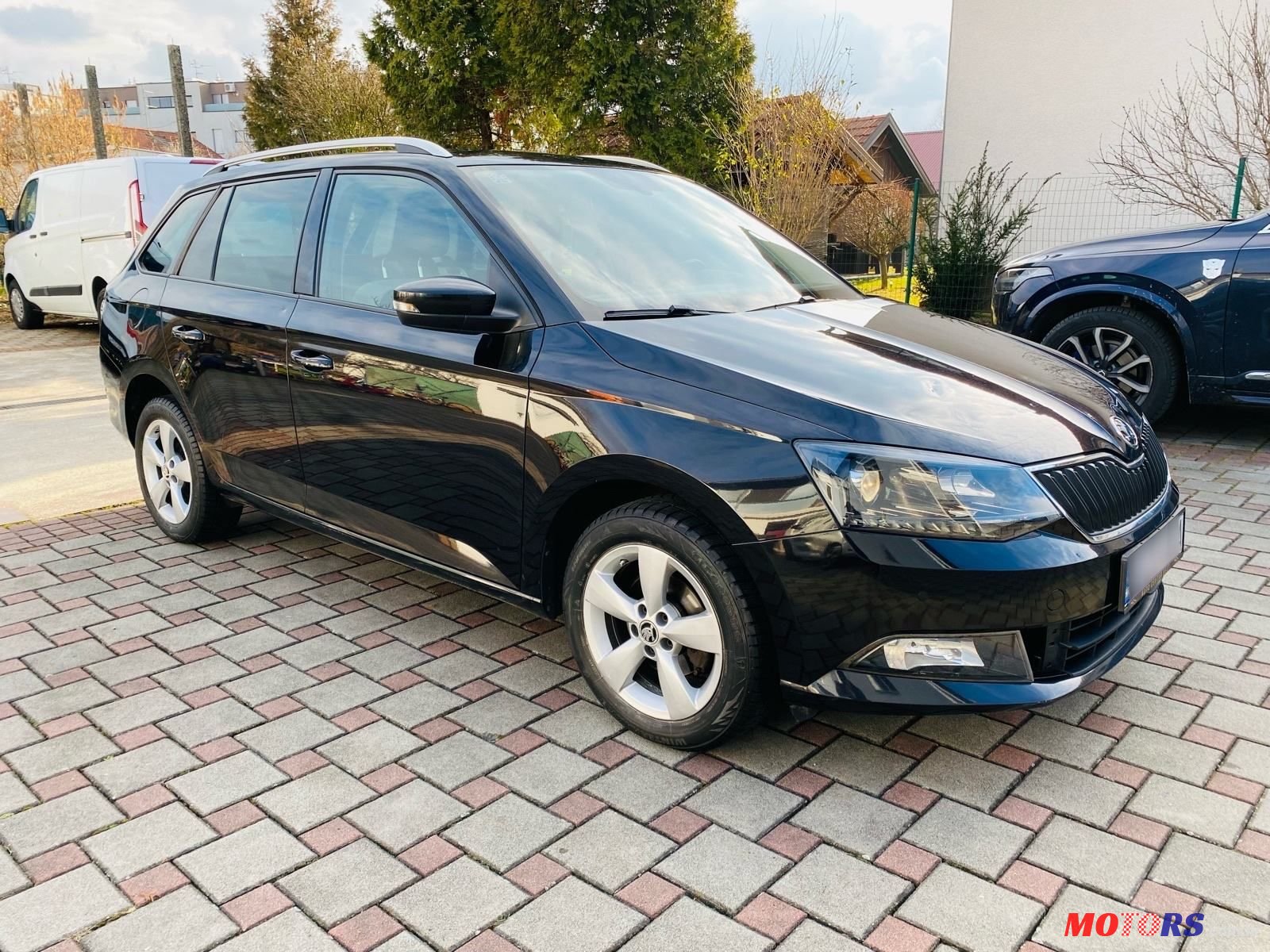 2015' Skoda Fabia Combi photo #2