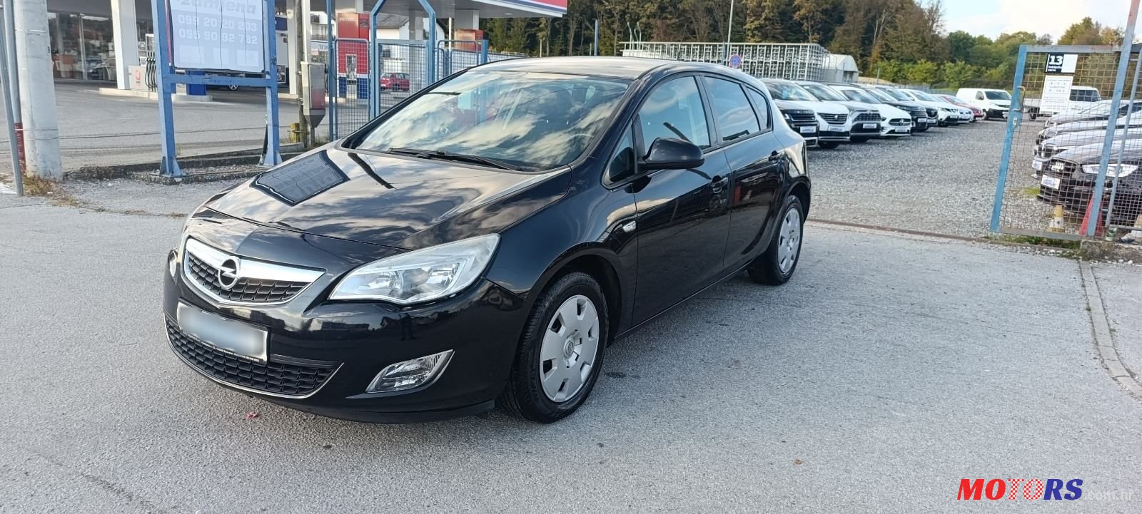 2011' Opel Astra 1,7 Cdti photo #2