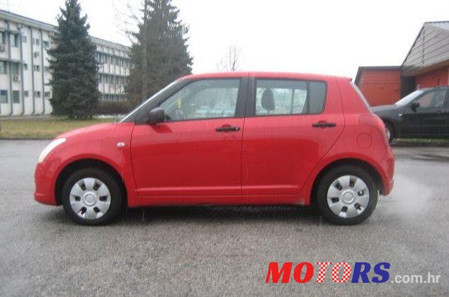 2006' Suzuki Swift 1,3 Gc photo #1