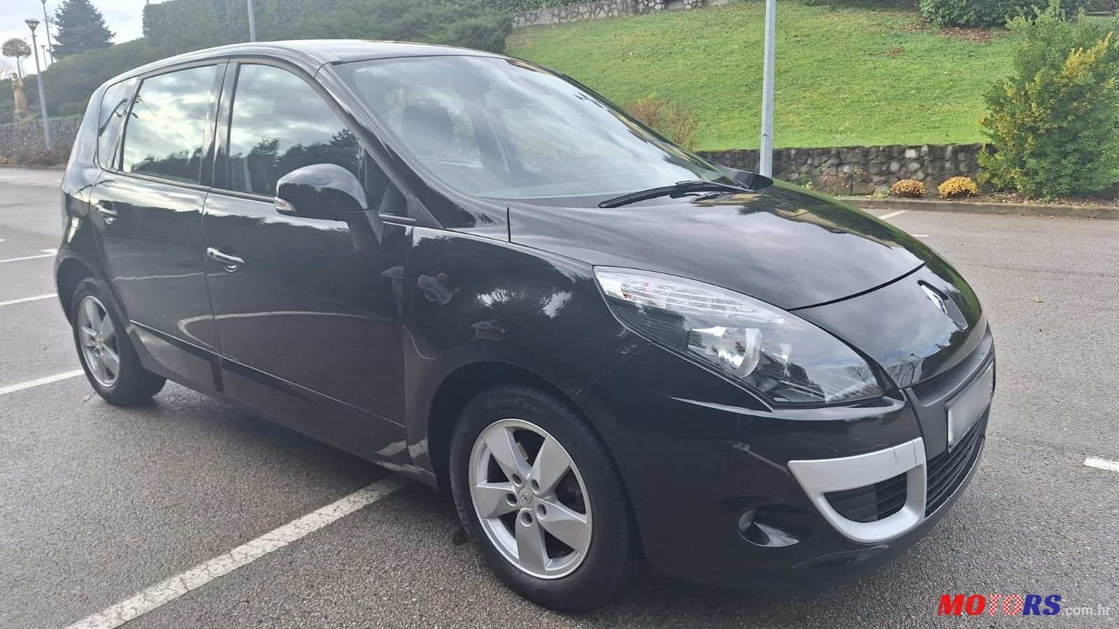 2009' Renault Scenic 1,5 Dci photo #4