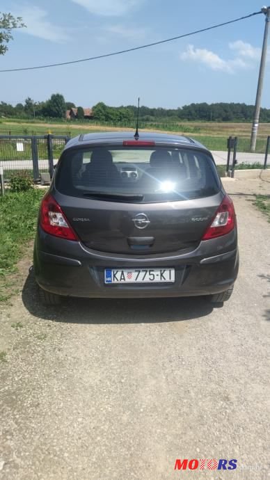 2011' Opel Corsa photo #5