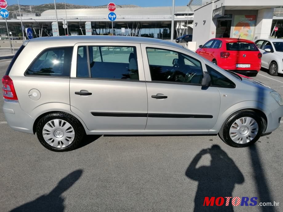 2011' Opel Zafira 1,6 photo #5