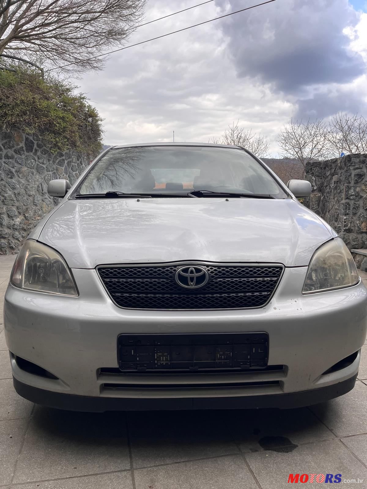 2004' Toyota Corolla 2.0 D-4D photo #1