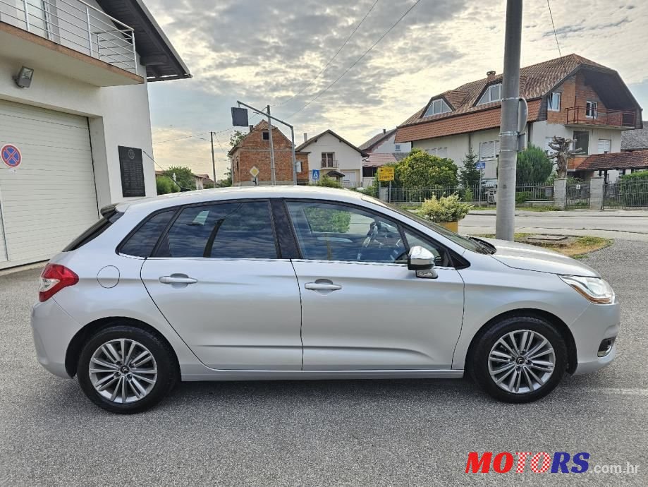 2013' Citroen C4 1,6 E-Hdi photo #1