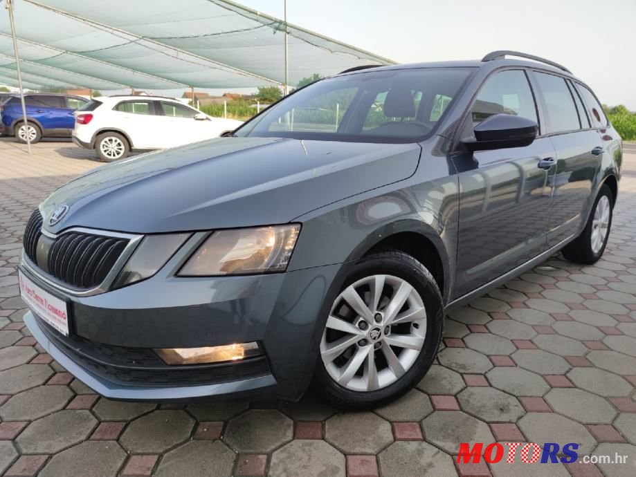 2017' Skoda Octavia Combi photo #1