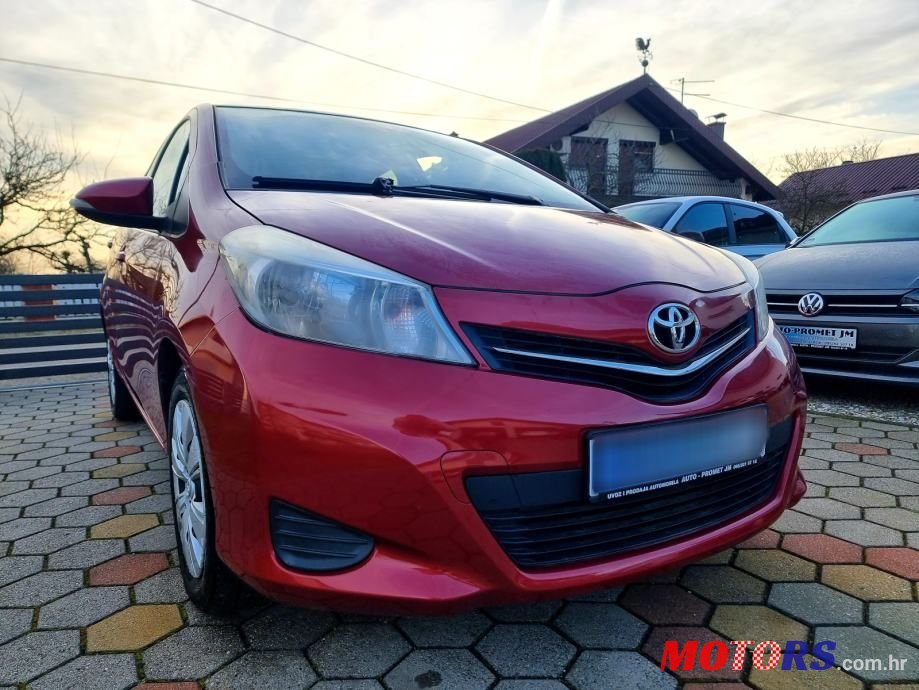 2012' Toyota Yaris 1,4 D-4D photo #3