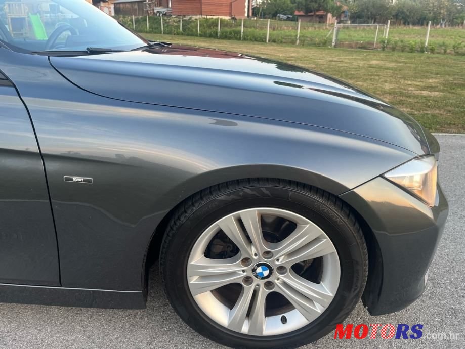 2012' BMW Serija 3 320D photo #4