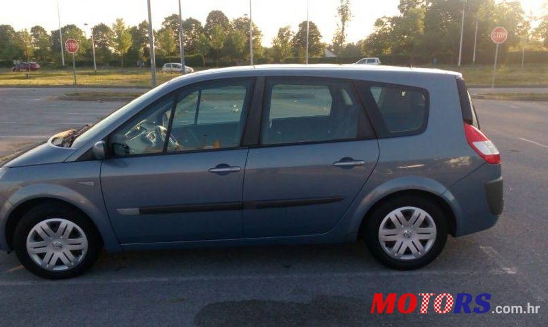 2006' Renault Grand Scenic 1,5 Dci photo #1