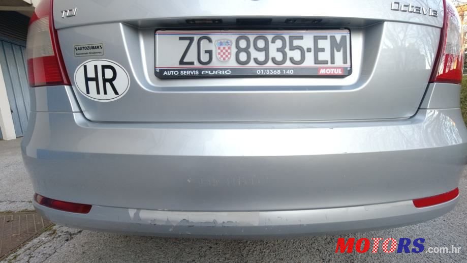 2011' Skoda Octavia 1,6 Tdi photo #6